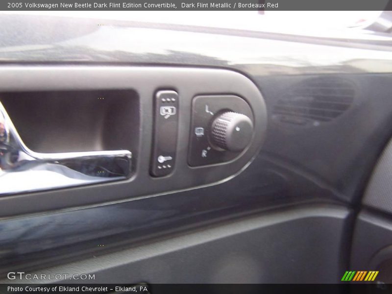 Dark Flint Metallic / Bordeaux Red 2005 Volkswagen New Beetle Dark Flint Edition Convertible