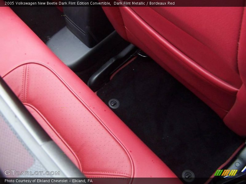Dark Flint Metallic / Bordeaux Red 2005 Volkswagen New Beetle Dark Flint Edition Convertible