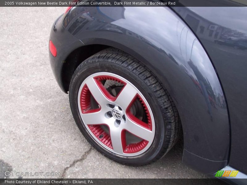 Dark Flint Metallic / Bordeaux Red 2005 Volkswagen New Beetle Dark Flint Edition Convertible