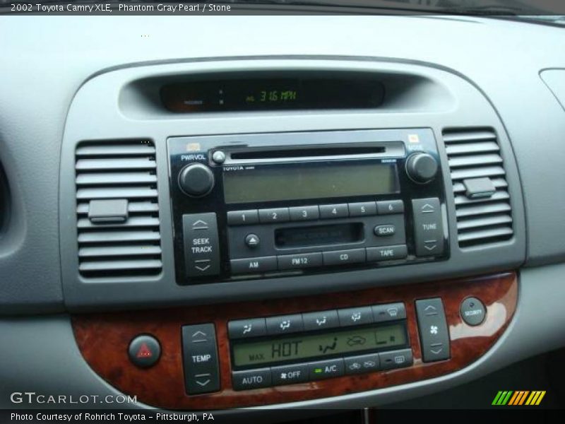 Phantom Gray Pearl / Stone 2002 Toyota Camry XLE