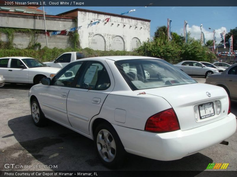 Cloud White / Taupe 2005 Nissan Sentra 1.8