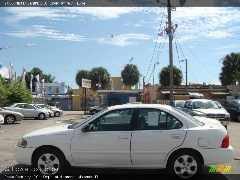 Cloud White / Taupe 2005 Nissan Sentra 1.8