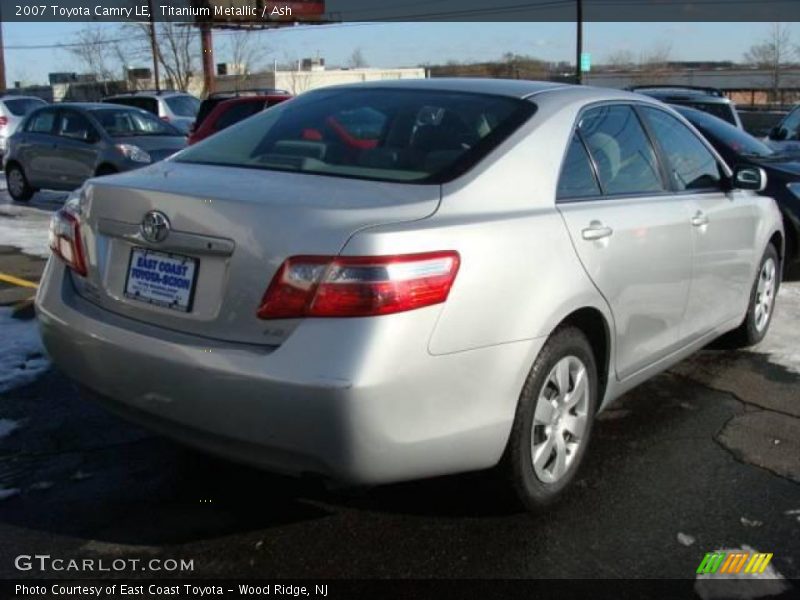 Titanium Metallic / Ash 2007 Toyota Camry LE