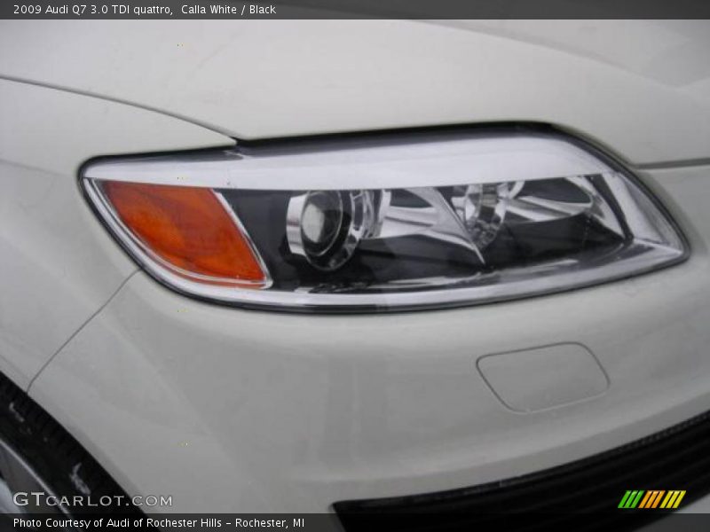 Calla White / Black 2009 Audi Q7 3.0 TDI quattro