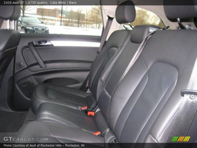 Calla White / Black 2009 Audi Q7 3.0 TDI quattro