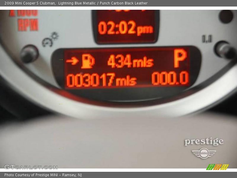 Lightning Blue Metallic / Punch Carbon Black Leather 2009 Mini Cooper S Clubman