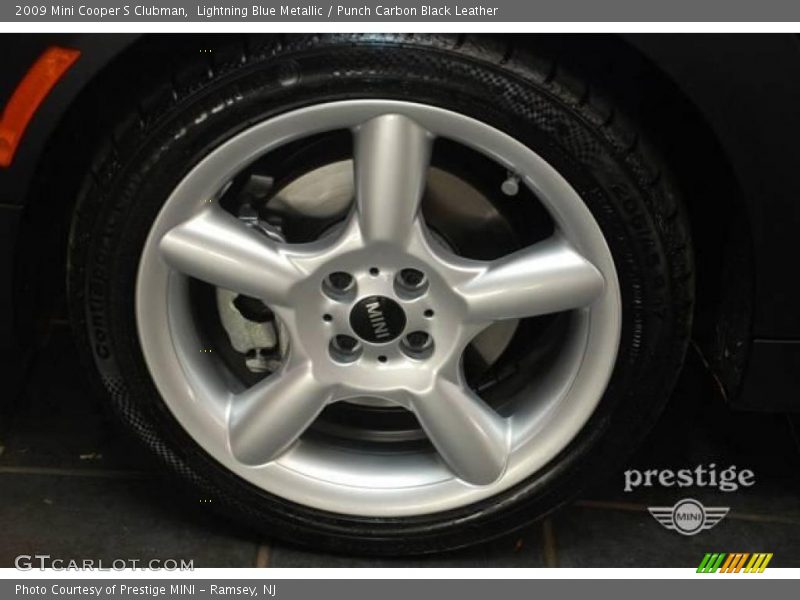 Lightning Blue Metallic / Punch Carbon Black Leather 2009 Mini Cooper S Clubman