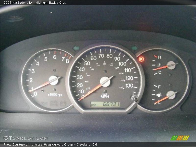 Midnight Black / Gray 2005 Kia Sedona LX