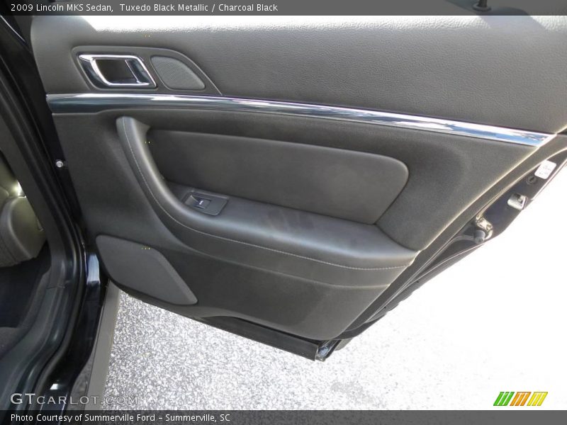 Tuxedo Black Metallic / Charcoal Black 2009 Lincoln MKS Sedan