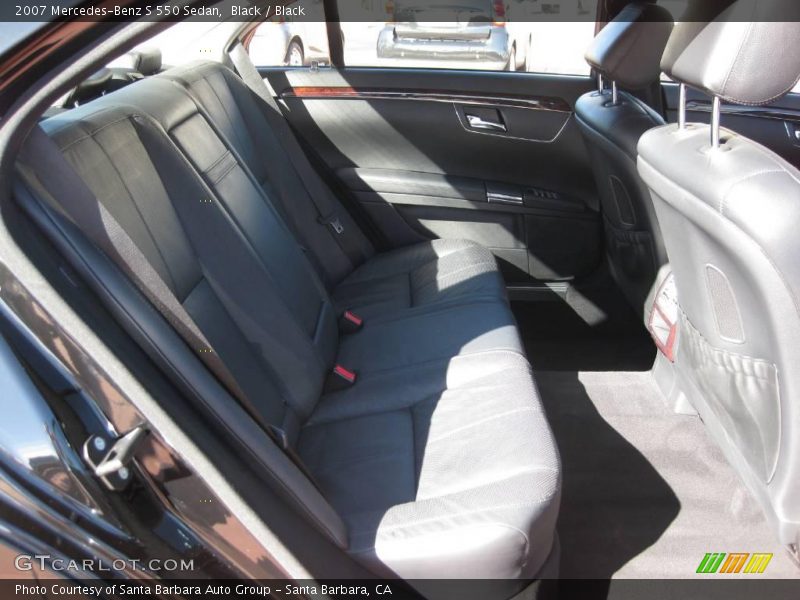 Black / Black 2007 Mercedes-Benz S 550 Sedan