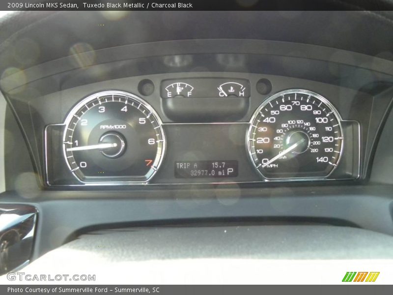 Tuxedo Black Metallic / Charcoal Black 2009 Lincoln MKS Sedan