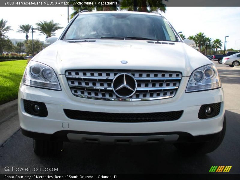 Arctic White / Macadamia 2008 Mercedes-Benz ML 350 4Matic