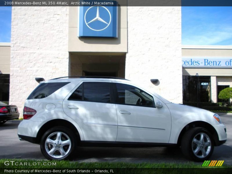 Arctic White / Macadamia 2008 Mercedes-Benz ML 350 4Matic