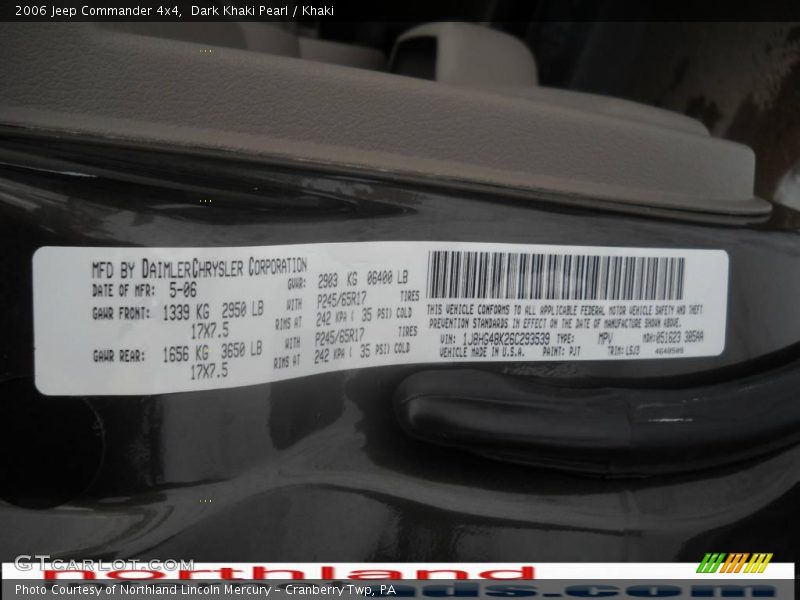 Dark Khaki Pearl / Khaki 2006 Jeep Commander 4x4