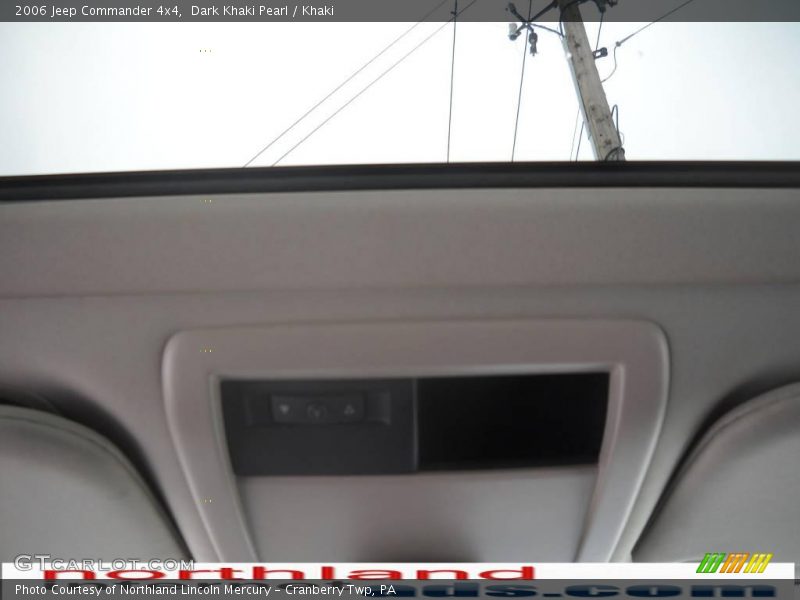 Dark Khaki Pearl / Khaki 2006 Jeep Commander 4x4