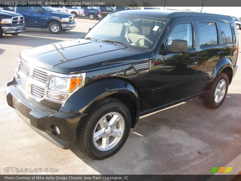 Brilliant Black Crystal Pearl / Khaki 2010 Dodge Nitro SE