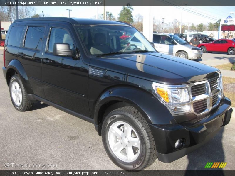Brilliant Black Crystal Pearl / Khaki 2010 Dodge Nitro SE