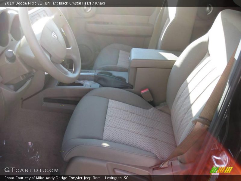 Brilliant Black Crystal Pearl / Khaki 2010 Dodge Nitro SE