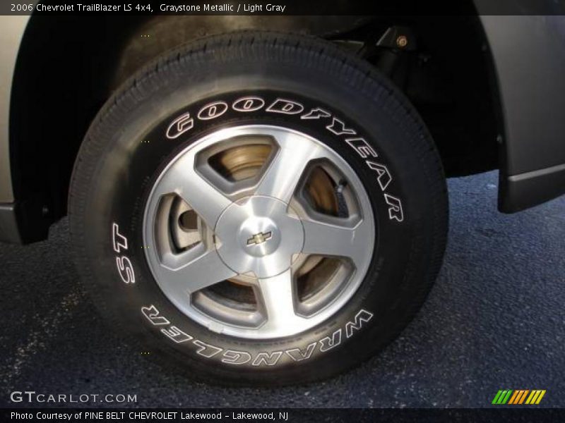 Graystone Metallic / Light Gray 2006 Chevrolet TrailBlazer LS 4x4