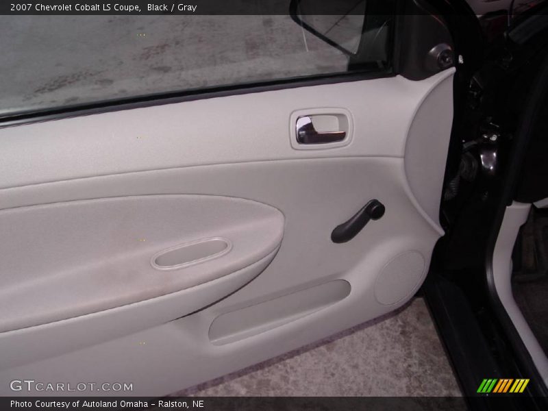 Black / Gray 2007 Chevrolet Cobalt LS Coupe