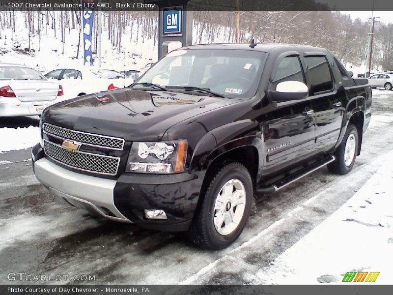 Black / Ebony 2007 Chevrolet Avalanche LTZ 4WD