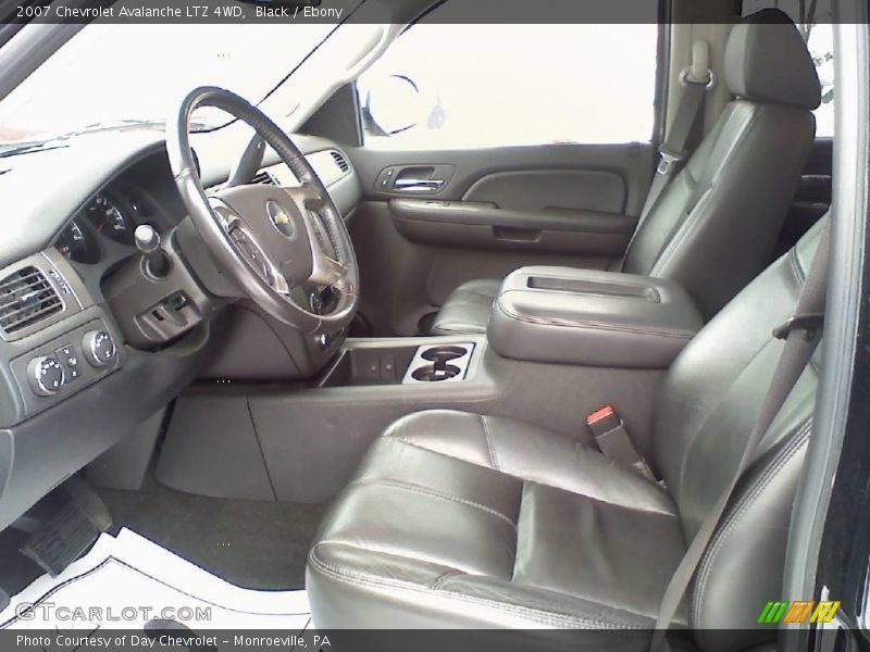 Black / Ebony 2007 Chevrolet Avalanche LTZ 4WD