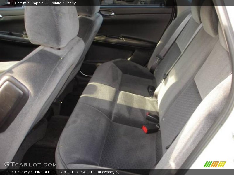White / Ebony 2009 Chevrolet Impala LT