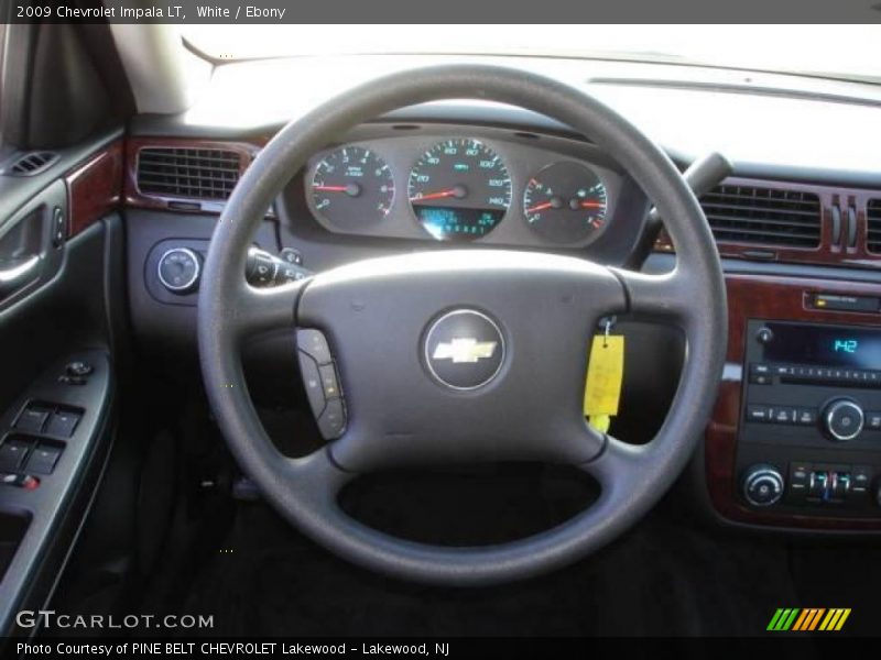 White / Ebony 2009 Chevrolet Impala LT