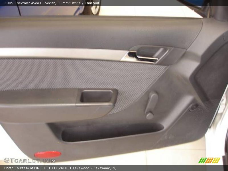 Summit White / Charcoal 2009 Chevrolet Aveo LT Sedan