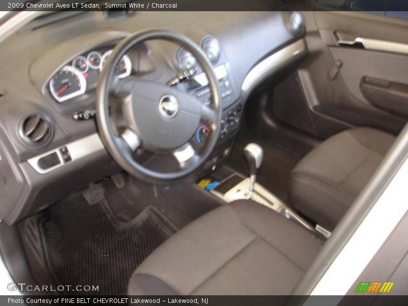 Summit White / Charcoal 2009 Chevrolet Aveo LT Sedan