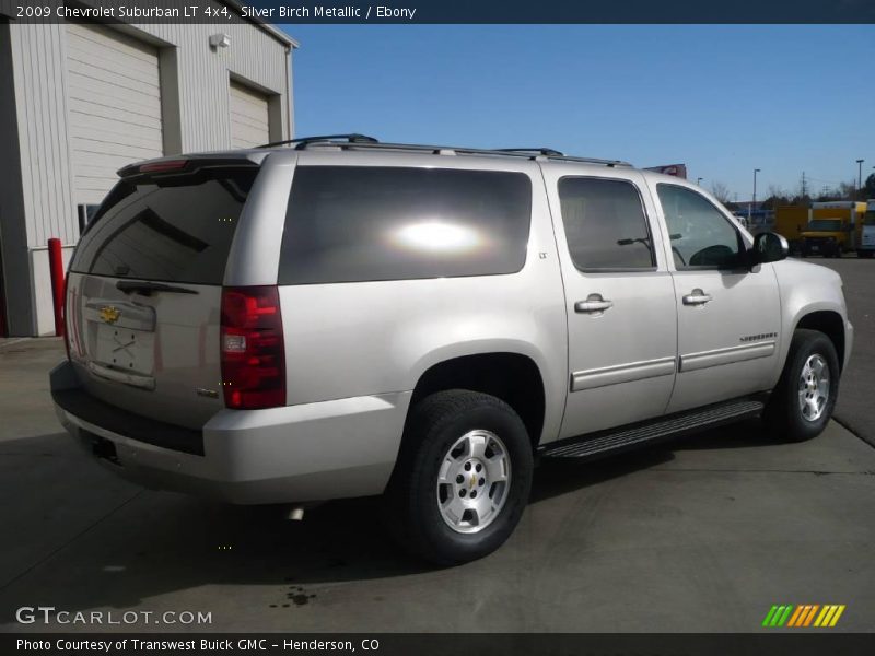 Silver Birch Metallic / Ebony 2009 Chevrolet Suburban LT 4x4