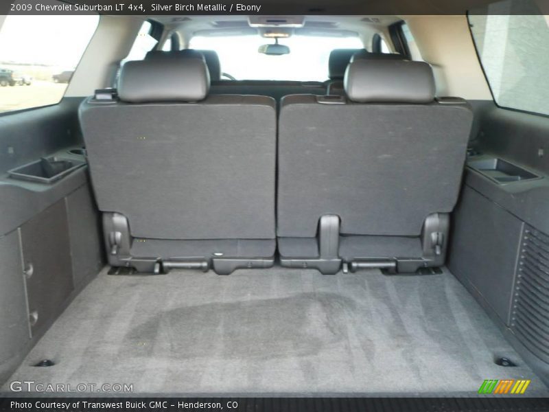 Silver Birch Metallic / Ebony 2009 Chevrolet Suburban LT 4x4