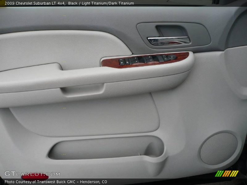 Black / Light Titanium/Dark Titanium 2009 Chevrolet Suburban LT 4x4