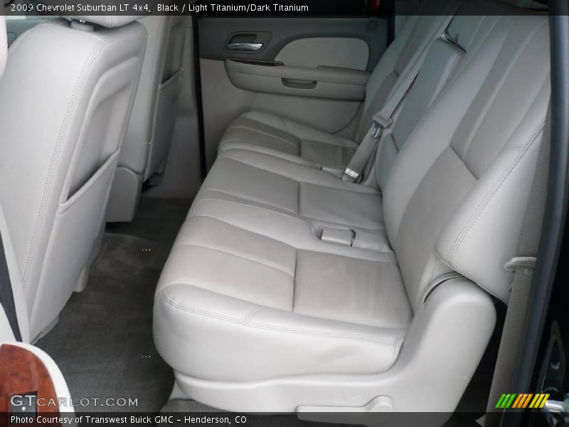 Black / Light Titanium/Dark Titanium 2009 Chevrolet Suburban LT 4x4