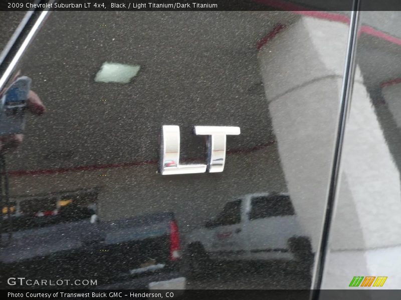 Black / Light Titanium/Dark Titanium 2009 Chevrolet Suburban LT 4x4
