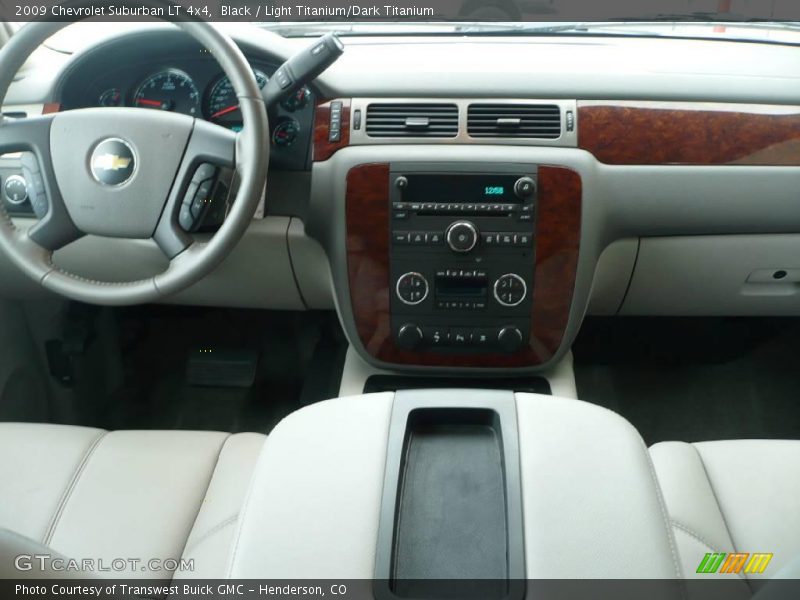 Black / Light Titanium/Dark Titanium 2009 Chevrolet Suburban LT 4x4