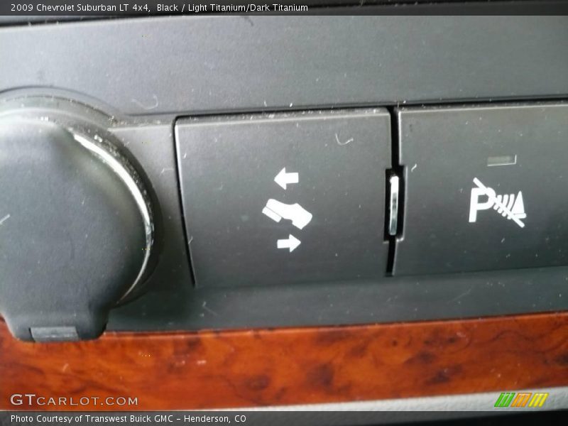 Black / Light Titanium/Dark Titanium 2009 Chevrolet Suburban LT 4x4