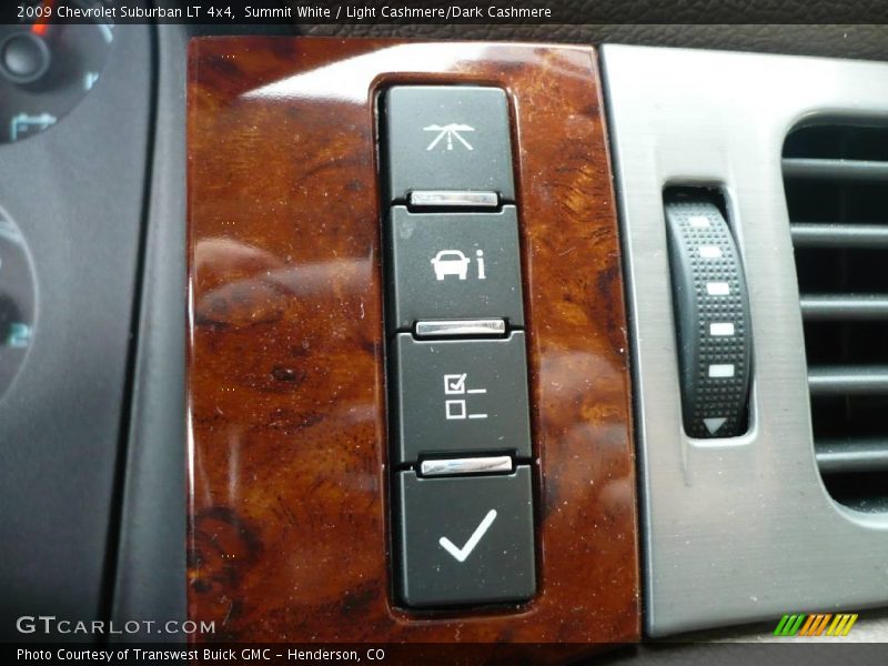 Summit White / Light Cashmere/Dark Cashmere 2009 Chevrolet Suburban LT 4x4
