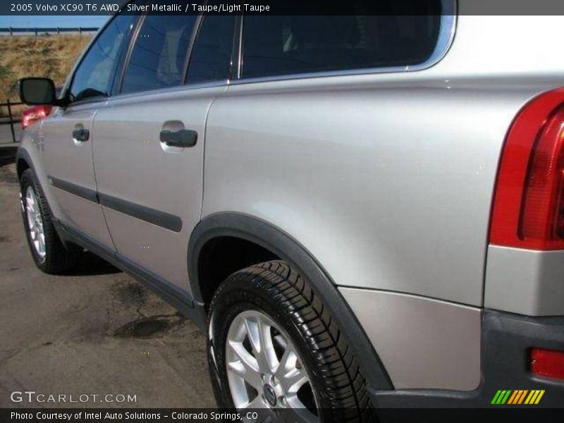 Silver Metallic / Taupe/Light Taupe 2005 Volvo XC90 T6 AWD