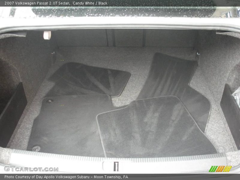 Candy White / Black 2007 Volkswagen Passat 2.0T Sedan