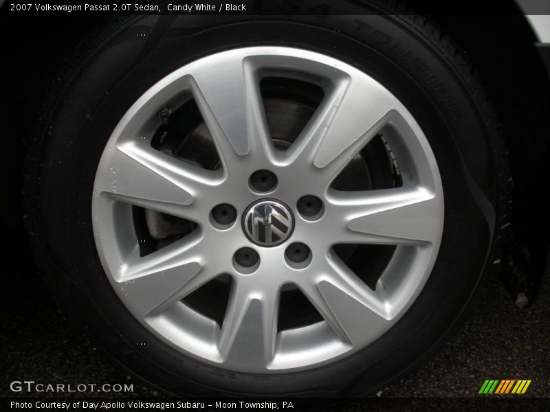 Candy White / Black 2007 Volkswagen Passat 2.0T Sedan