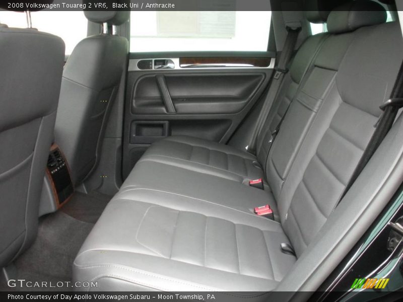 Black Uni / Anthracite 2008 Volkswagen Touareg 2 VR6