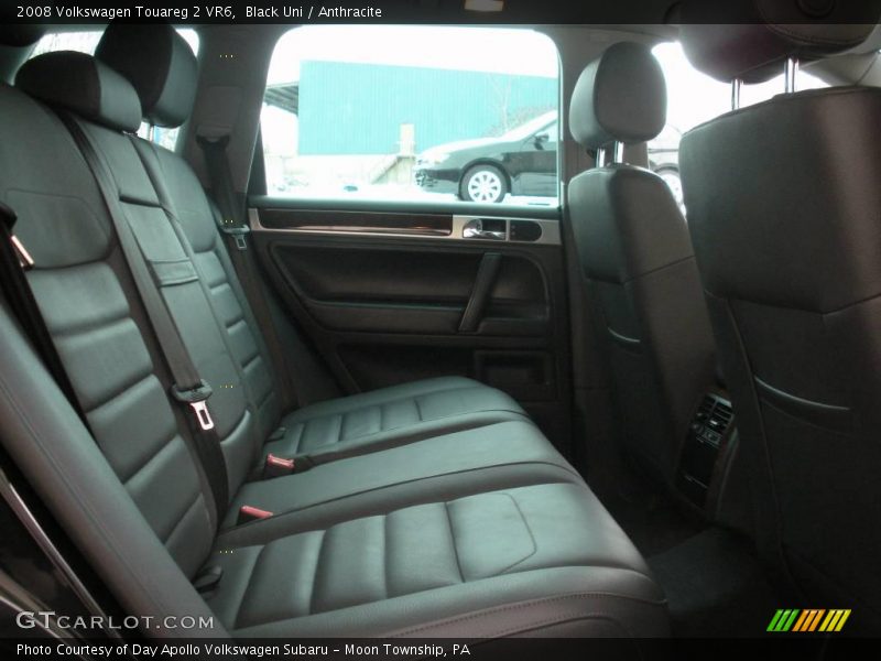 Black Uni / Anthracite 2008 Volkswagen Touareg 2 VR6