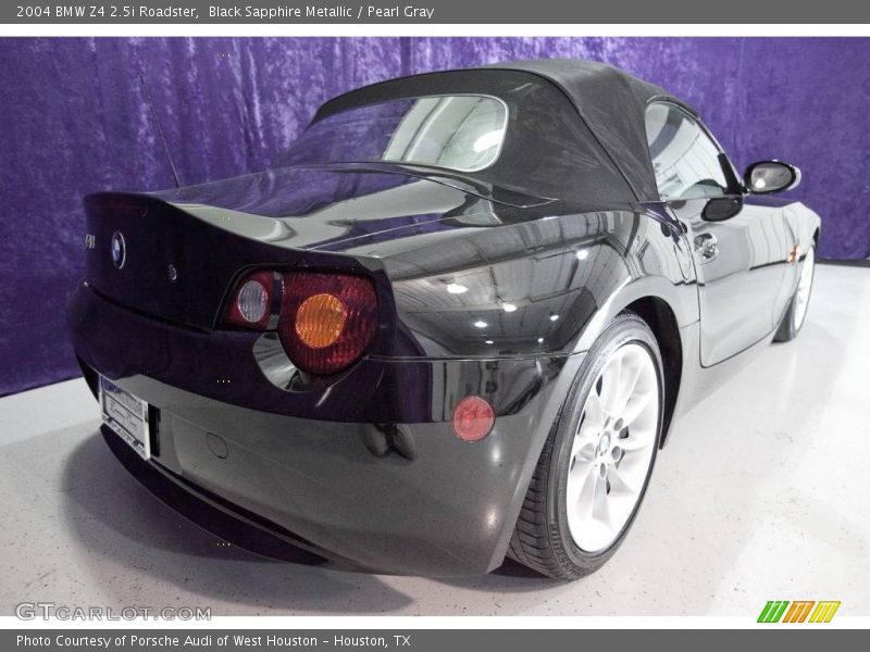 Black Sapphire Metallic / Pearl Gray 2004 BMW Z4 2.5i Roadster