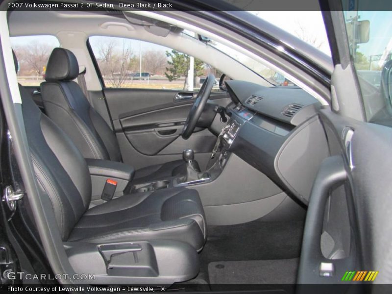Deep Black / Black 2007 Volkswagen Passat 2.0T Sedan