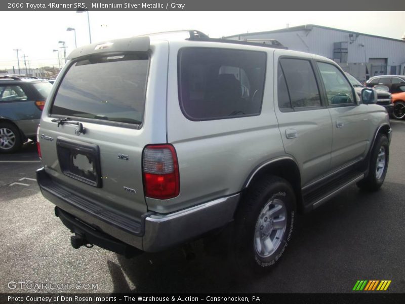 Millennium Silver Metallic / Gray 2000 Toyota 4Runner SR5