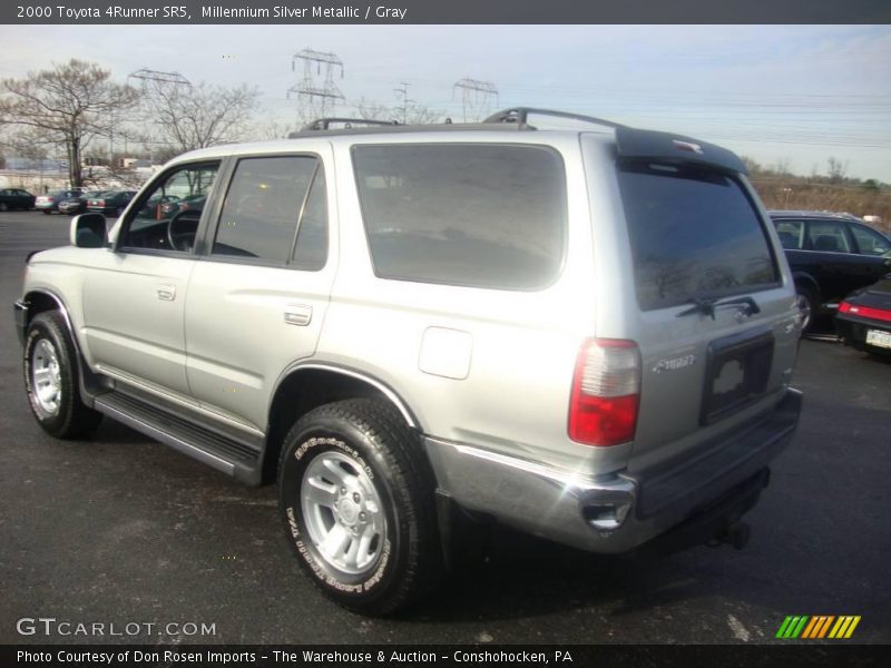 Millennium Silver Metallic / Gray 2000 Toyota 4Runner SR5