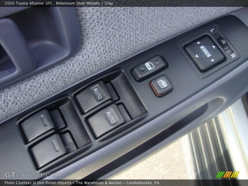 Millennium Silver Metallic / Gray 2000 Toyota 4Runner SR5