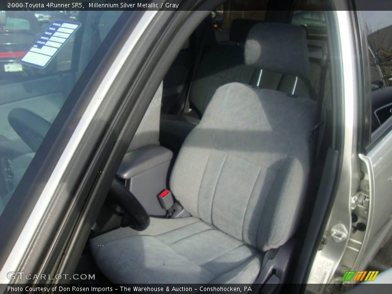 Millennium Silver Metallic / Gray 2000 Toyota 4Runner SR5