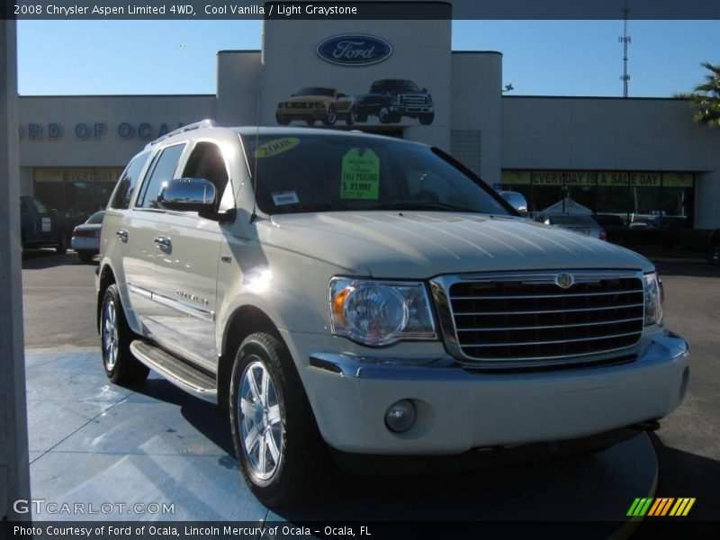 Cool Vanilla / Light Graystone 2008 Chrysler Aspen Limited 4WD